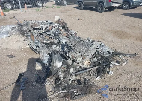 2015 Chevrolet Corvette Stingray Z51 z USA, uszkodzony, nr VIN 1G1YK2D78F5116440